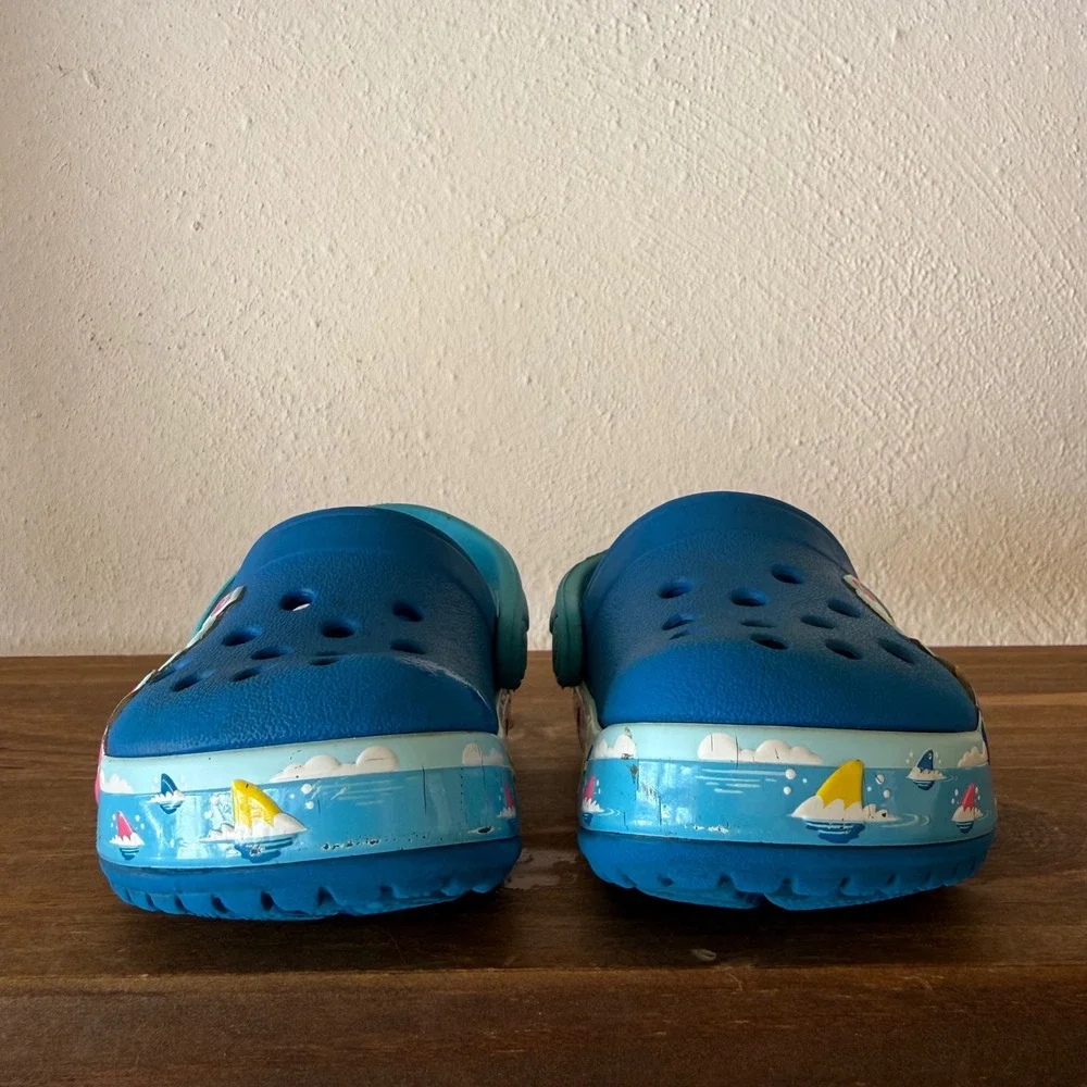 Crocs Fun Lab Baby Shark Blue Clogs Toddler Kids C4 Pinkfong Slip On Shoes